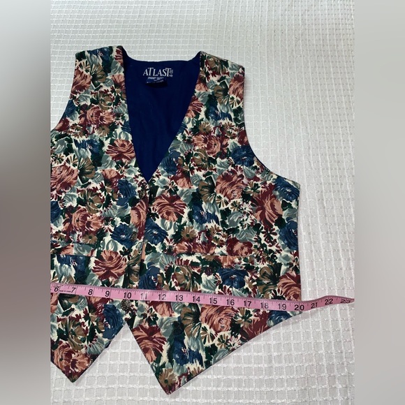 90’s Floral Vest - Picture 3 of 7